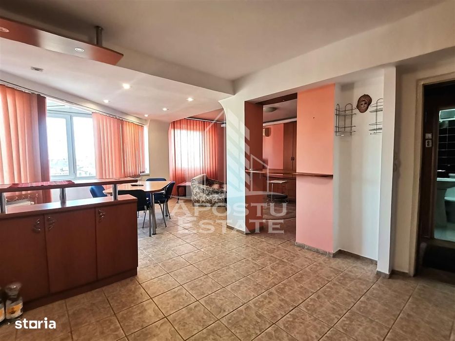 Apartament 5 camere de vanzare, zona Fabric Timisoara