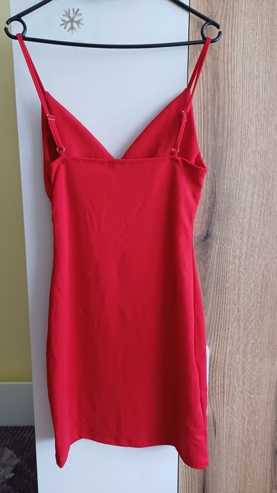 Нова! Рокля с етикет