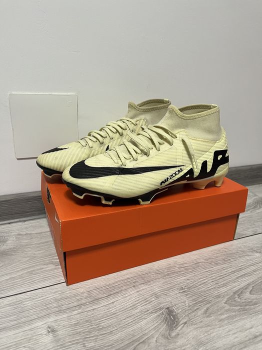 Ghete Nike Air , marimea 41