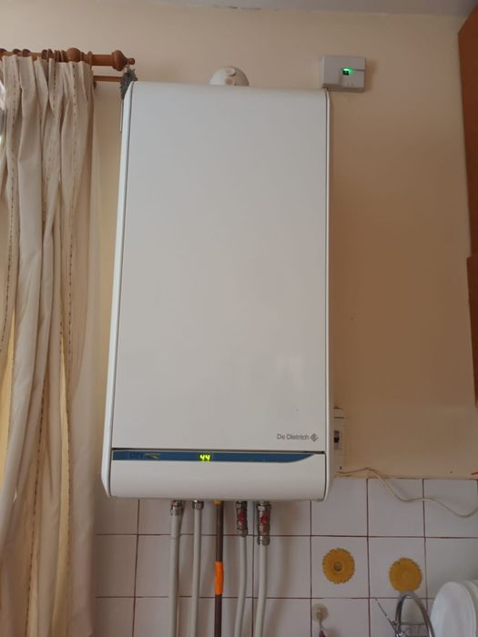 Газов котел 24кв отопление и топла вида за части DeDietrich  /на части