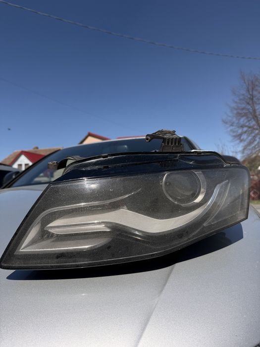 Faruri OEM Audi B8 bi-xenon
