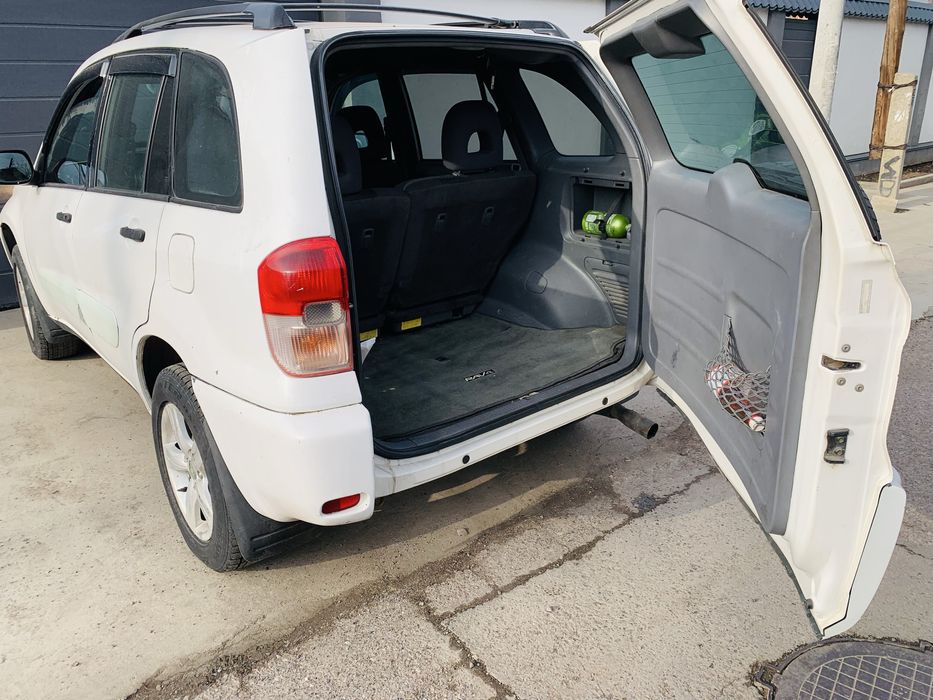 Rav-4 2001г. 2.0