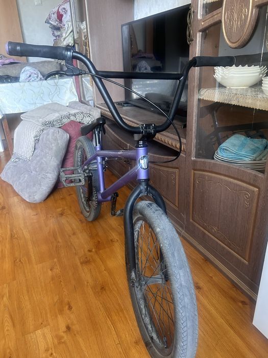 Bmx premium stray 2021