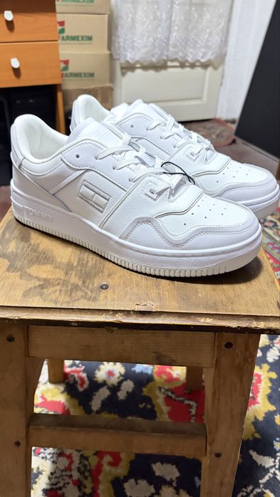 Adidasi Tommy Hilfiger 44 noi