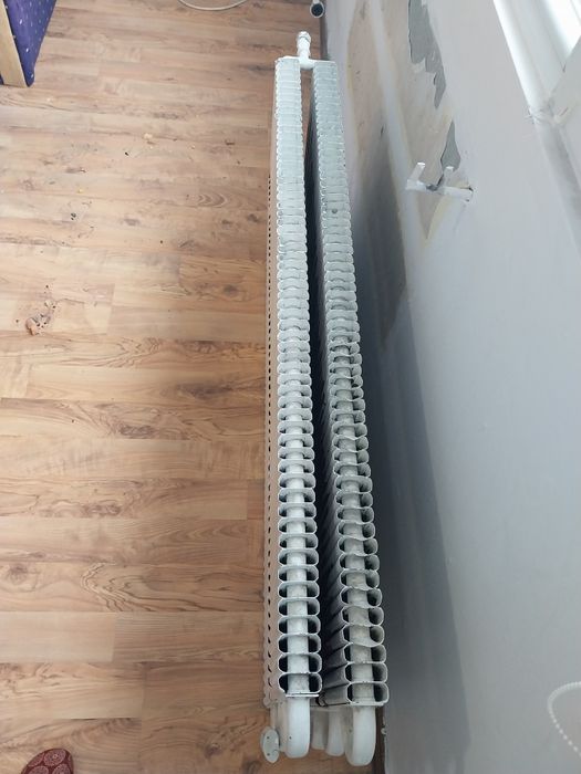 Тръбен метален радиатор