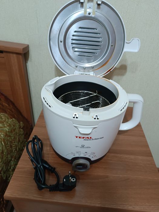 Фритюрница Tefal