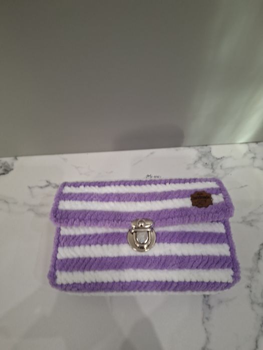 Чантички от плюшена прежда