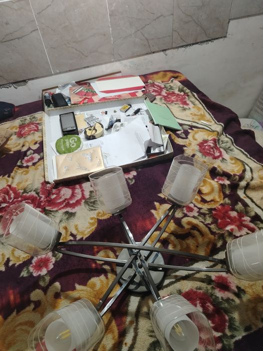 Люстра новая новая