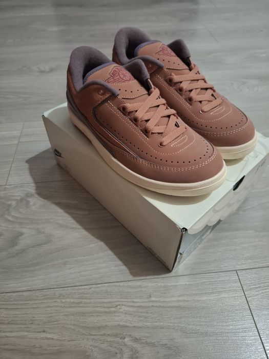 Nike Air Jordan 2 Retro damă 7 US/38 EUR