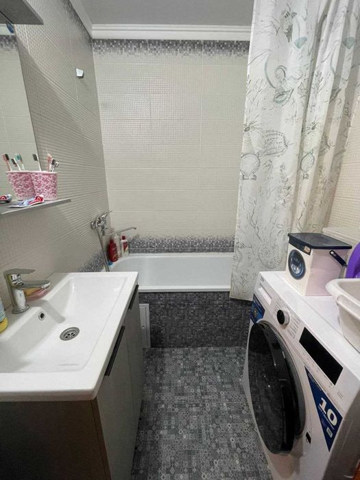 Продается 3 ком квартира мкр Аэропорт