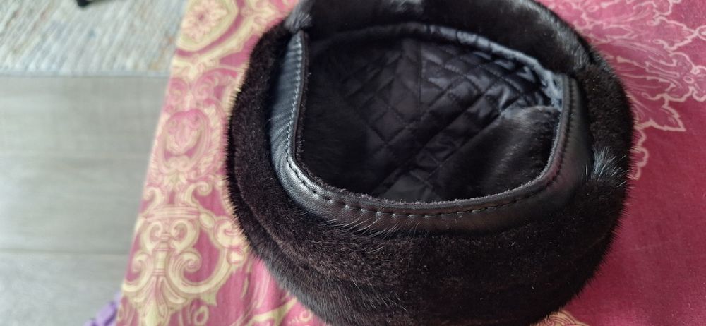 Норковая шапка..