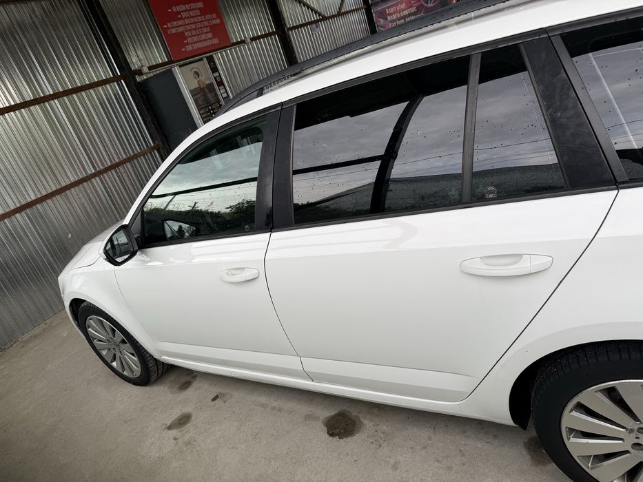 SKODA Octavia 2014 — imagine 3