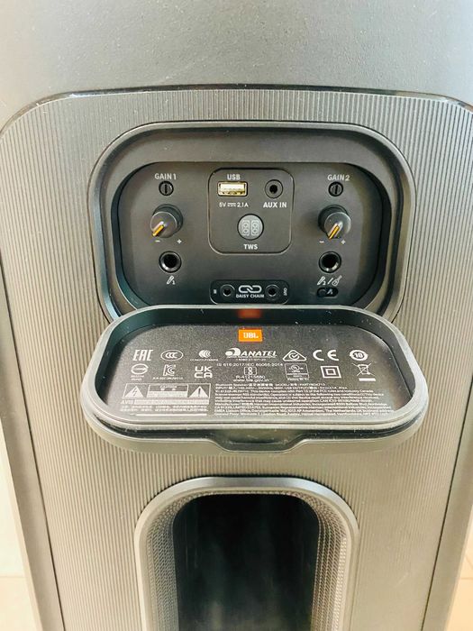 НОВА !!! JBL PartyBox 710, 800W, Black