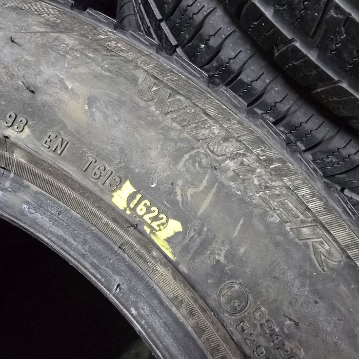 2x 225/55/17 M+S PIRELLI 2022 Stare excelentă