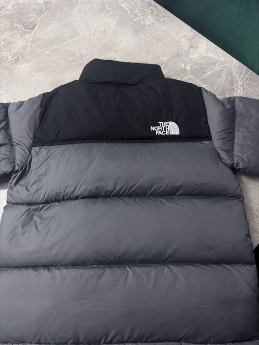 Geaca The Northe Face gri