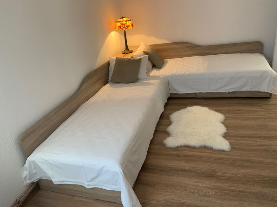 Дава се под наем Тристаен апартамент в Казанлък - 101 кв.м за 346.8 € - Снимка #2