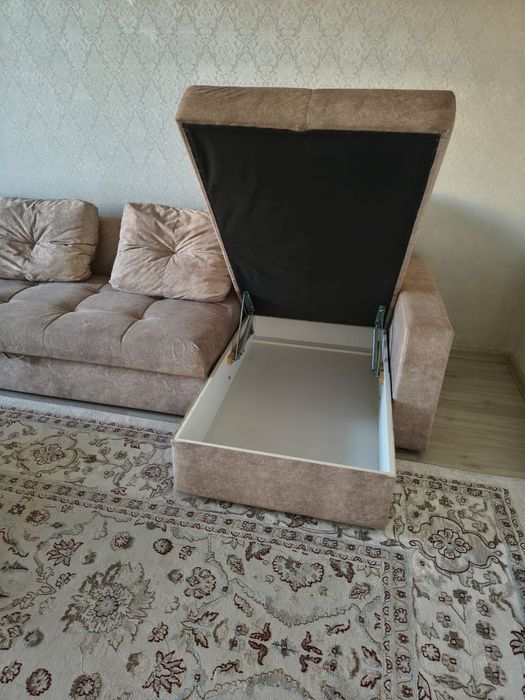 Продам диван раскладной угловой
