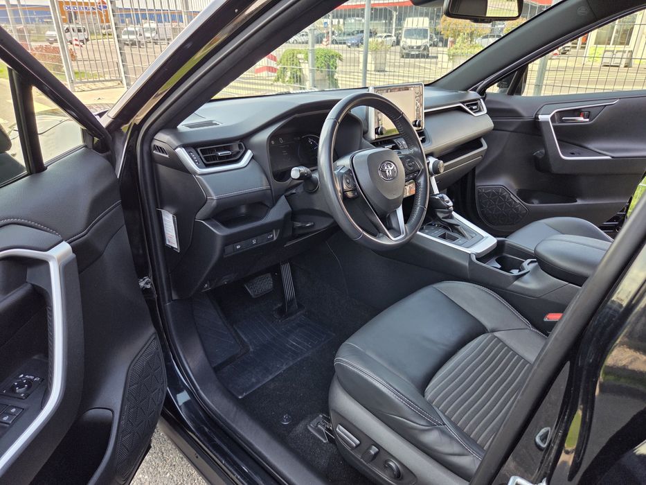 Toyota RAV 4 - autoturisme disponibile - Descopera acum | OLX.ro