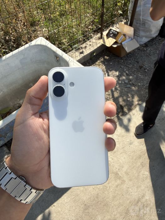 Iphone 16 256GB 90%