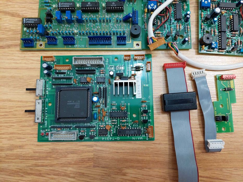 Componente electronice placii logice