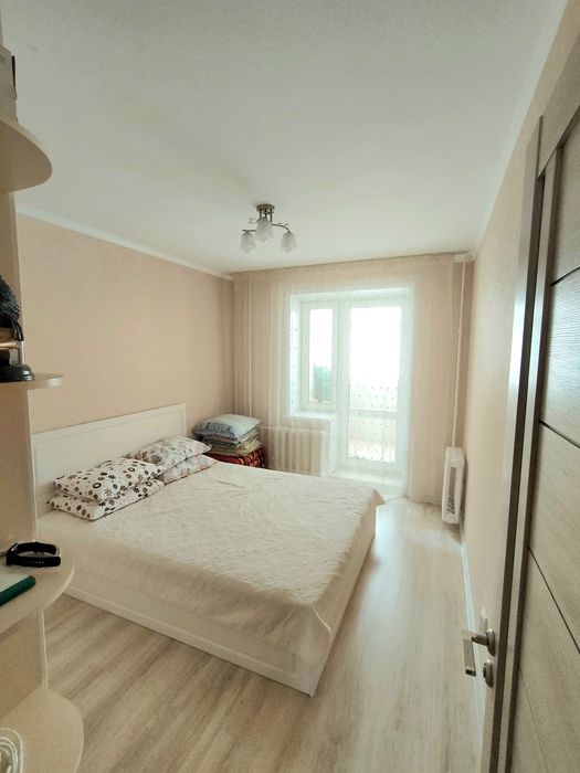 3 ком квартира Кунаева 2002 Год