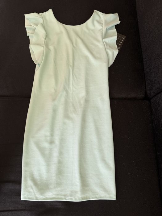 Дамска рокля в ментов цвят