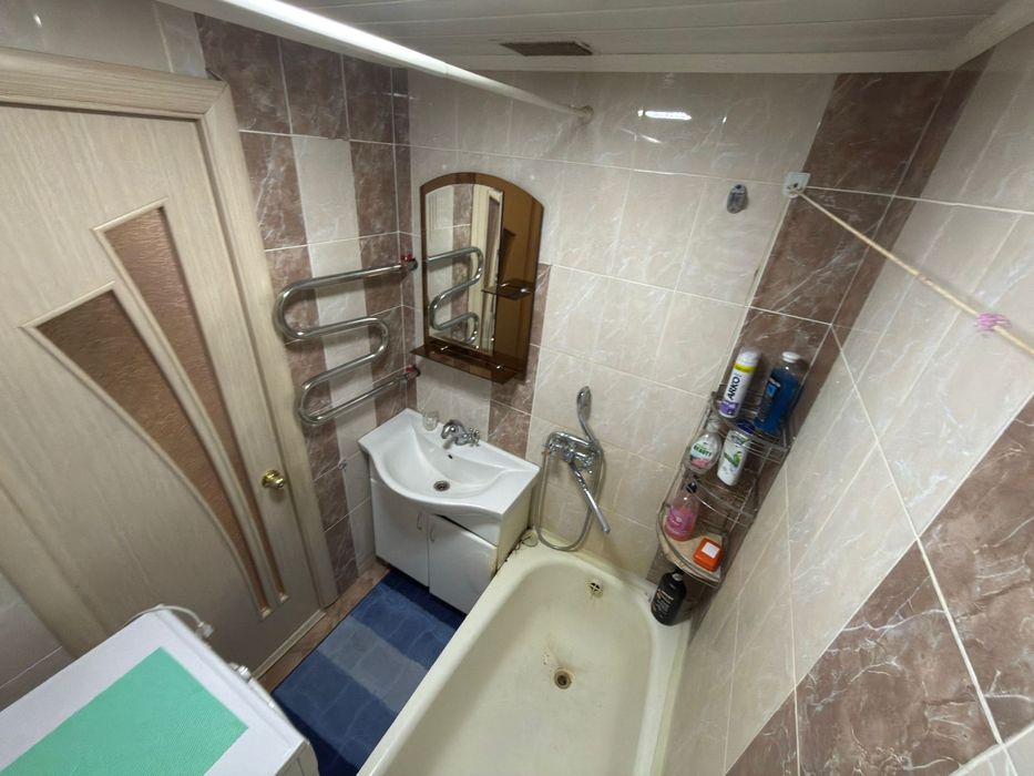 Продается 2-комн (9-43, 6 эт)