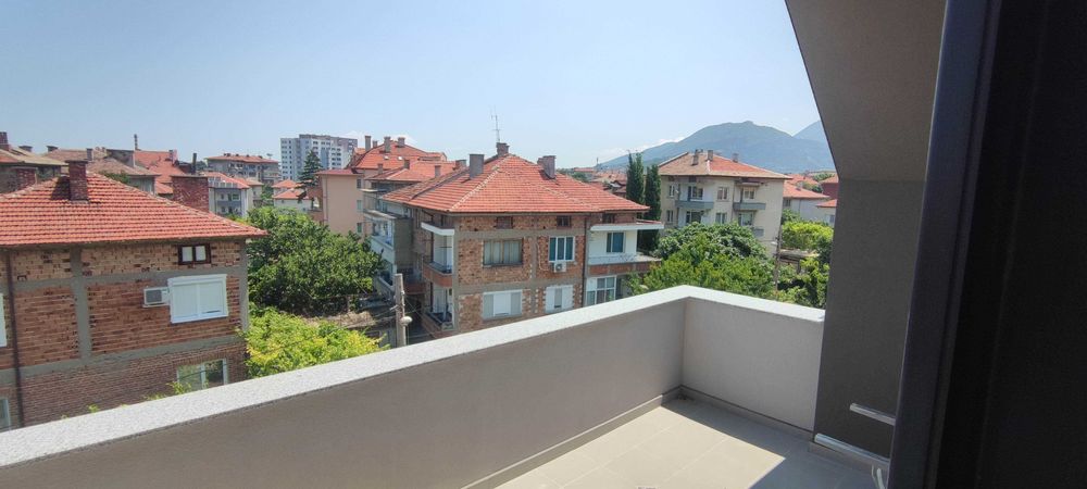 Продава се Тристаен апартамент в Асеновград - 135 кв.м за 919 €/кв.м - Снимка #6