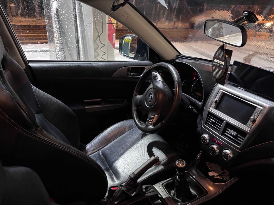 SUBARU Impreza 2.0D 2011