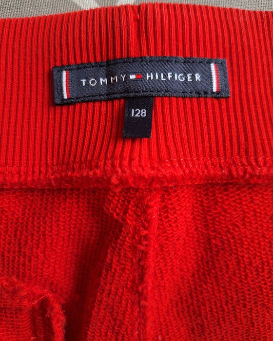 Pantaloni scurti 128 si slapi nr 32 Tommy Hilfiger, original