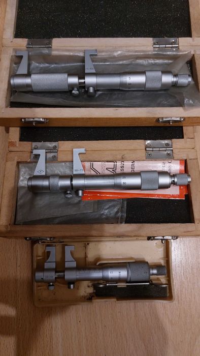 Вътромери , микрометър , центрикатори, дълбокомери