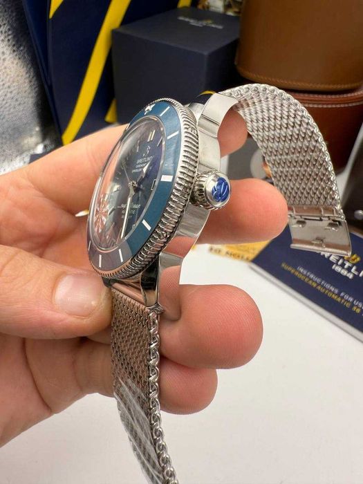 Breitling Superocean heritage синьо