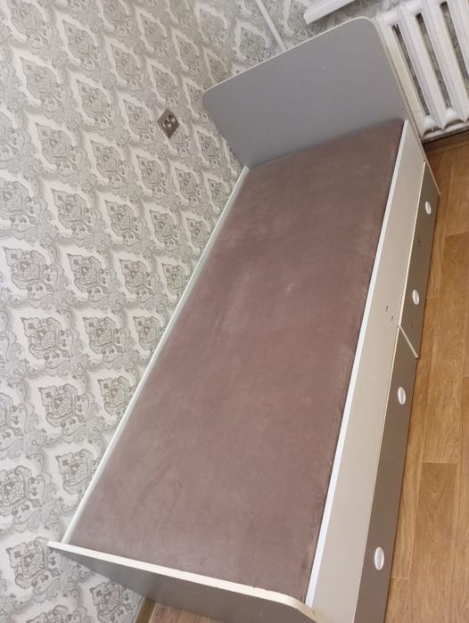 Продам Детский кровать