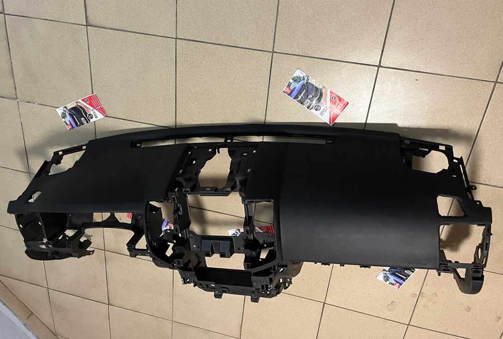 Toyota Land Cruiser V8 J200 - plansa de bord - kit airbag - centuri