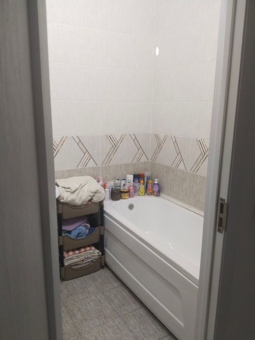 2xona kvartira sotiladi Bektemir T Vodnik Muljal Prakratura oldida