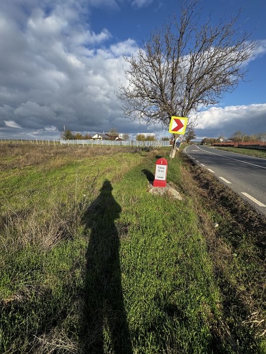 Vand teren intravilan Cataloi 1612 mp iesire la sosea, schimb cu AUTO