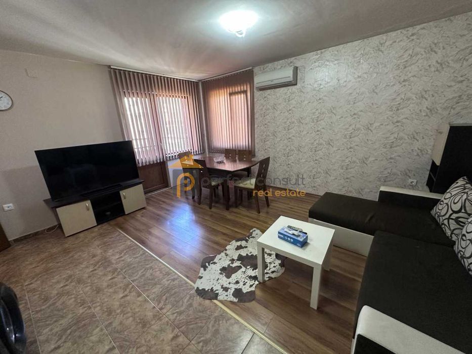 Дава се под наем Двустаен апартамент в Пловдив, Център - 67 кв.м за 400 € - Снимка #3