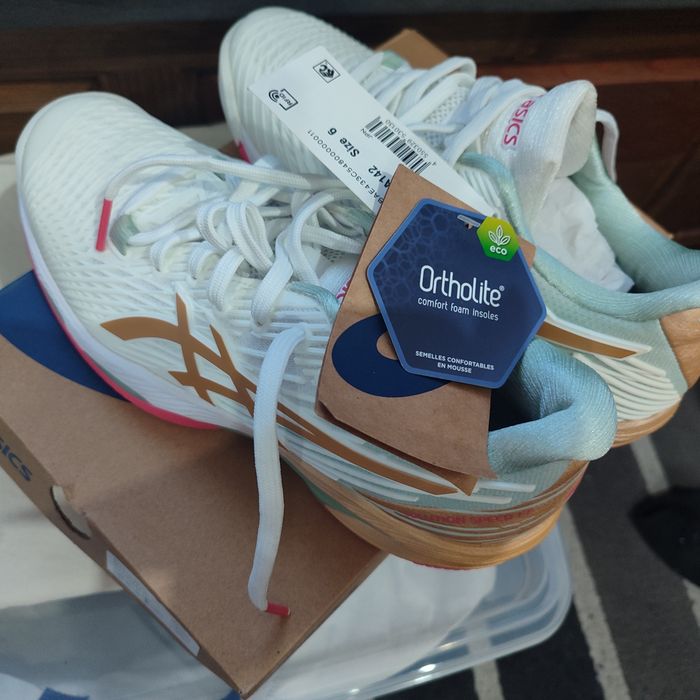 Маратонки Asics 37размер