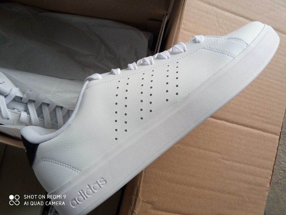 нови маратонки  адидас