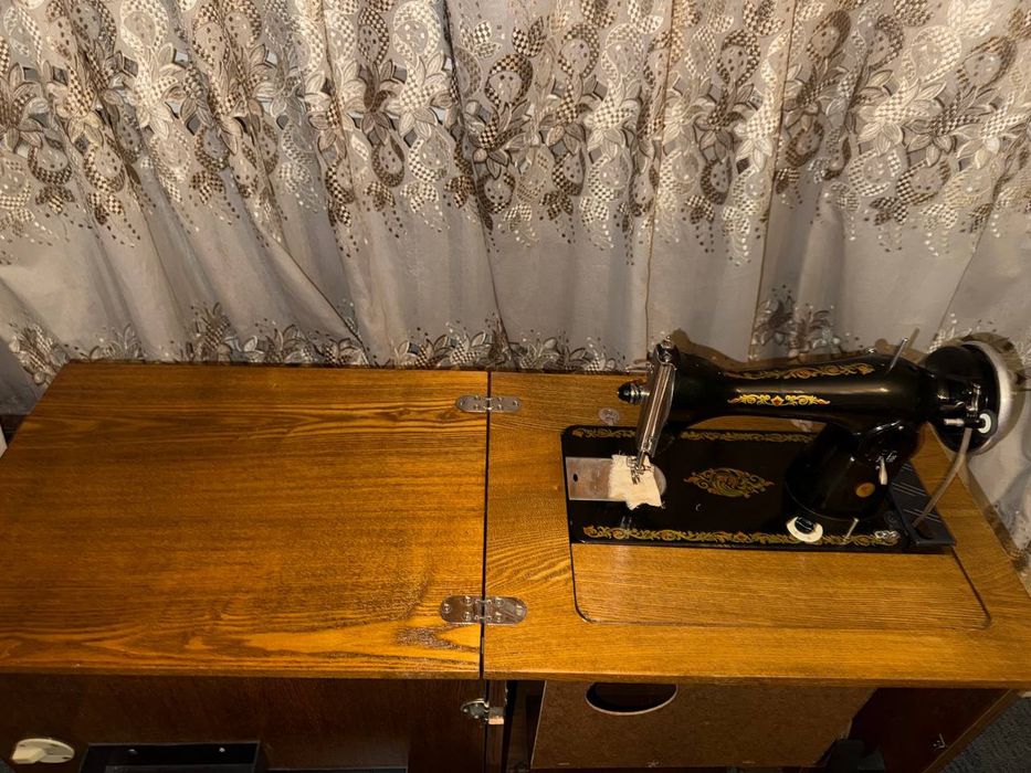 Швейная машинка.