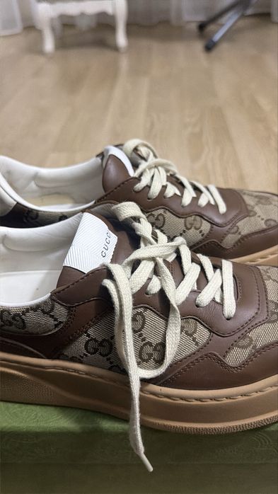 Adidasi Gucci marimea 37