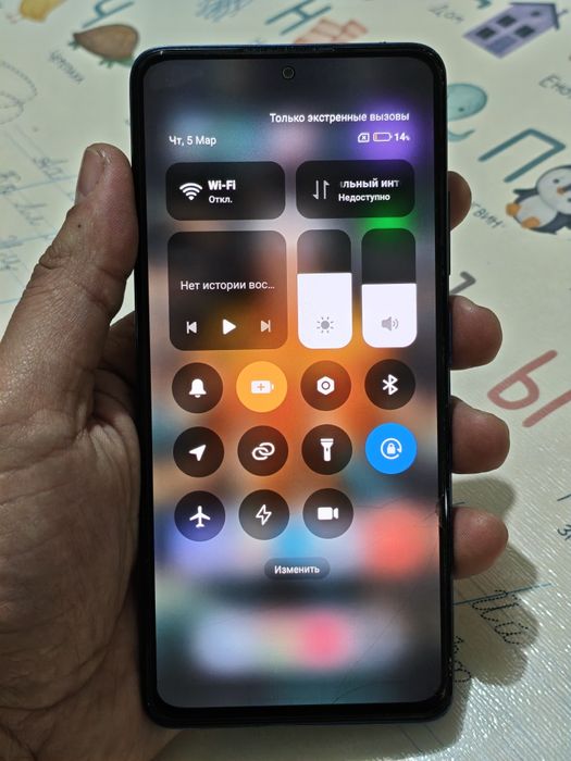 Продаю смартфон Redmi