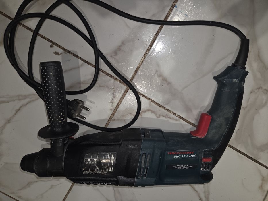 Продам перфоратор бош