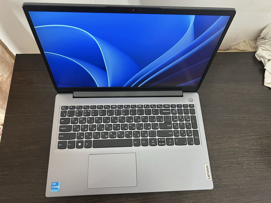 Ноутбук Lenovo Idea pad 3