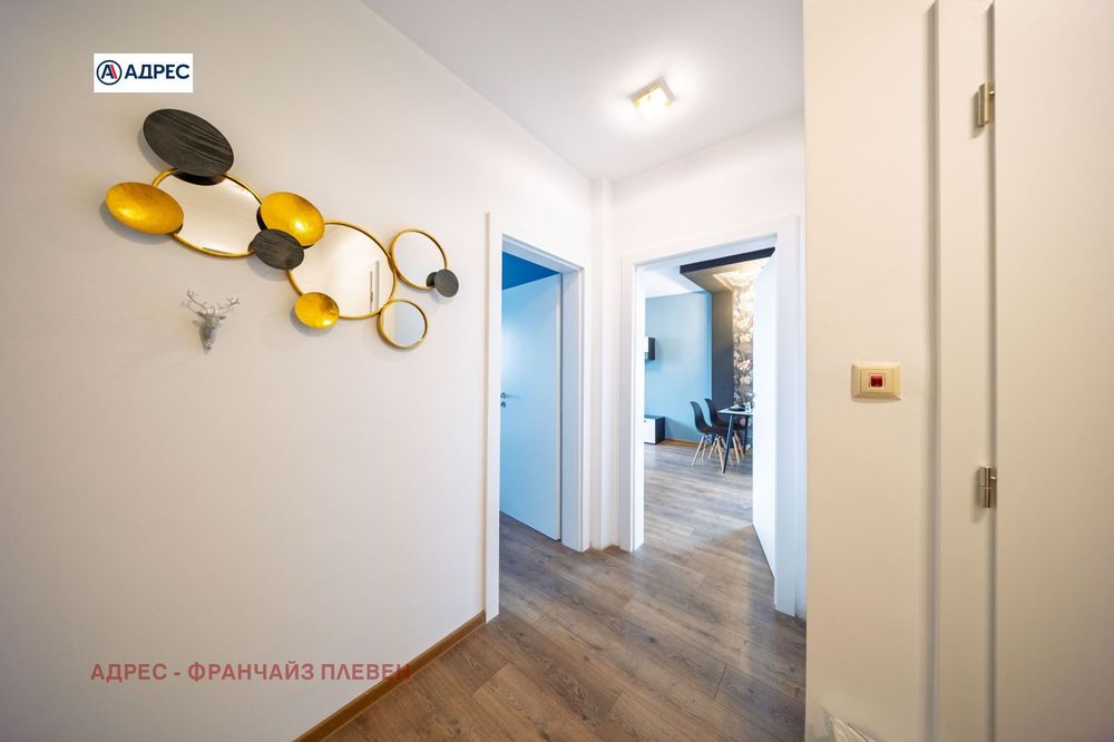 Продава се Двустаен апартамент в Плевен, Широк център - 63 кв.м за 1174 €/кв.м - Снимка #7