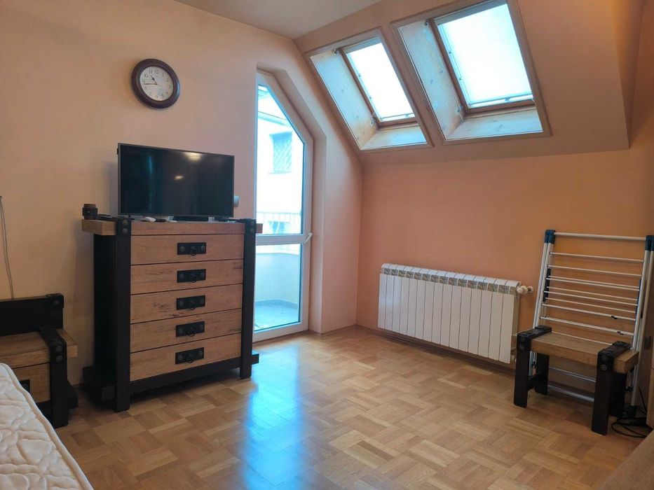 Дава се под наем Тристаен апартамент в Бургас, Лазур - 90 кв.м за 816 € - Снимка #10