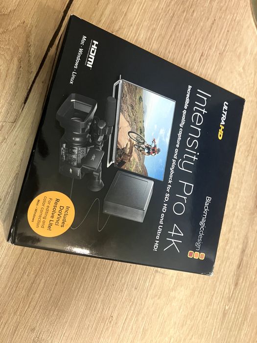 Blackmagic Intensity Pro 4k – Placă de captură și redare video profesională