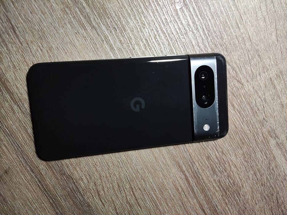 Google pixel 8 черный
