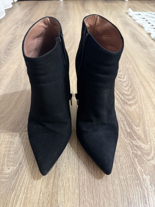 Botine stiletto piele intoarsa
