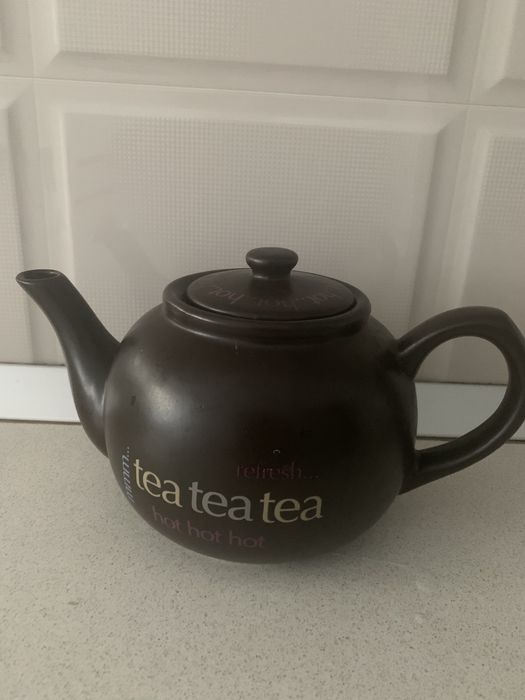 Ceainic Superb din lut Vintage redus 50%